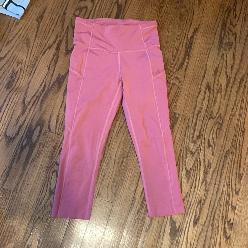 Lulu lemon high rise Wunder Train crop